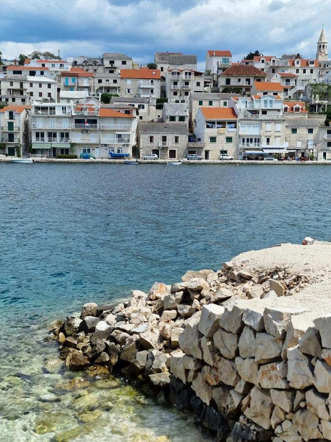 Mala Oaza Mira Apartment Povlja  Luaran gambar